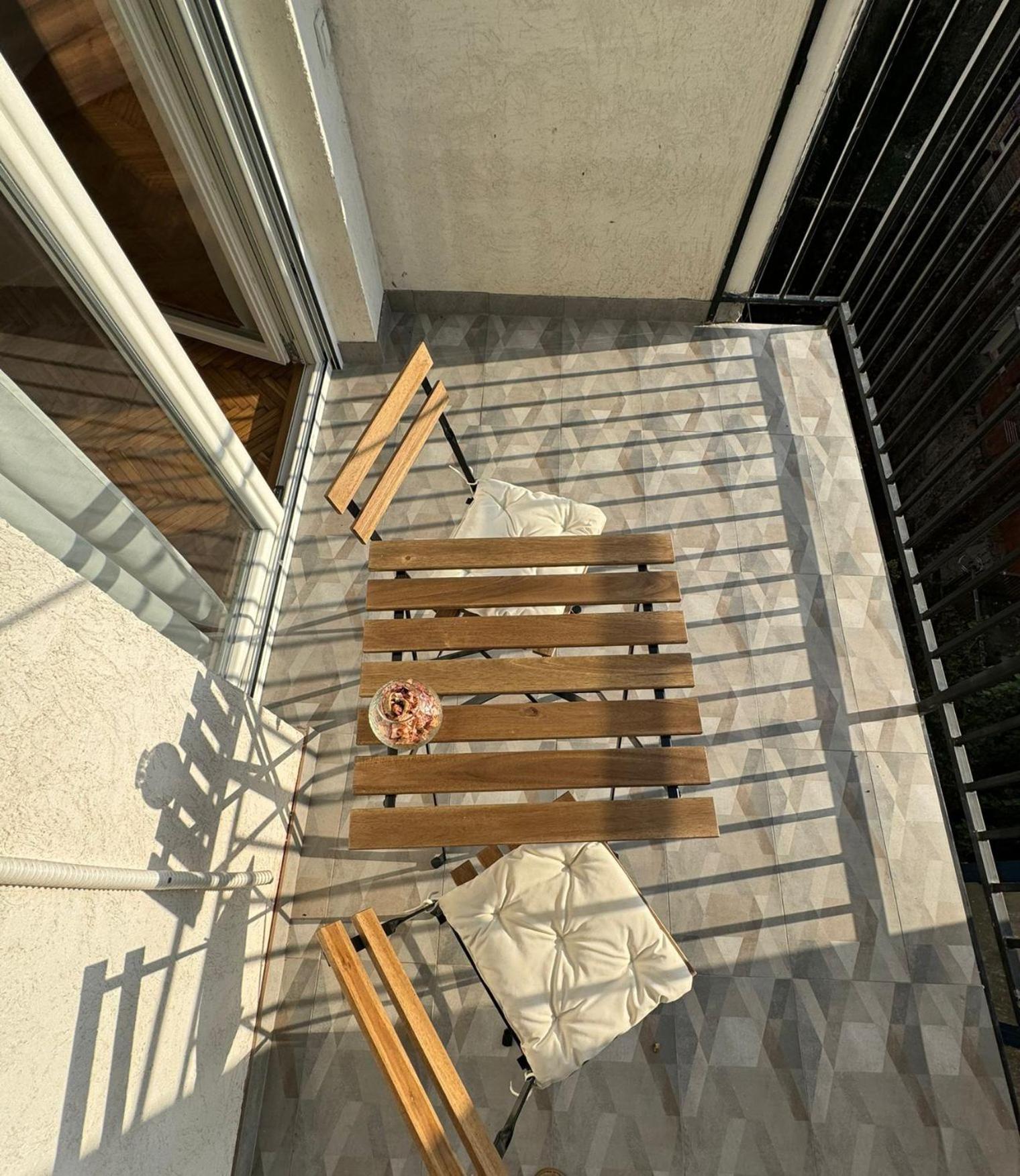 Balconia Sunny Apartment In Centre Of Belgrado Esterno foto